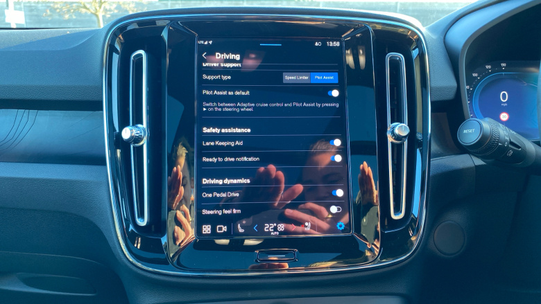 Volvo XC40 300kW Recharge Twin Ultimate 78kWh 5dr AWD Auto Electric Estate